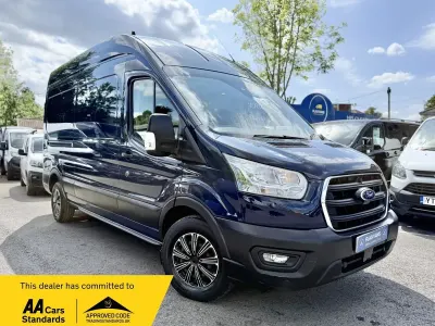 Second-hand Ford Transit Trend 130 CP (95 kW) 2022 Albastru Van