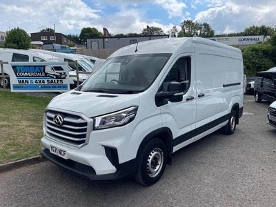 Maxus V90