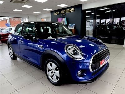 used Mini Cooper Hatch 1.5CLASSIC 5d 134 BHP STARLIGHT BLUE AMBIENT LIGHTING BLUETOOTH DAB RADIO EURO 6