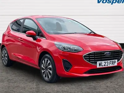 Używany Ford Fiesta Titanium 2023 Czerwony Hatchback