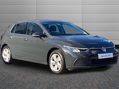 Used VW Golf VIII Life 110 HP (80 kW) 2023 Urano grey Hatchback