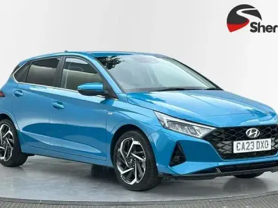 Used Hyundai i20 Premium 100 HP (73 kW) 2023 Turquoise Hatchback
