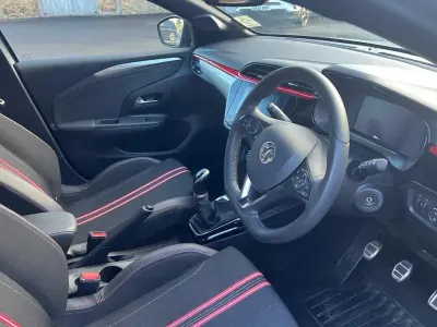 Używany Vauxhall Corsa 75 KM (55 kW) 2023 Szary Hatchback