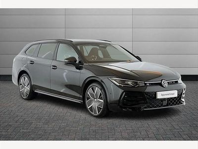 Begagnad VW Passat Black Edition 204 HK (150 kW) 2025 Svart Kombi