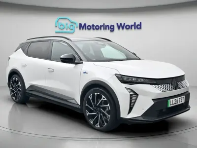 Used Renault Scenic E-Tech Esprit Alpine 161 kW (220 HP) 2024 White/black SUV