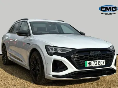 Usado Audi e-tron Black Edition 11 kW (15 HP) 2023 Branco SUV