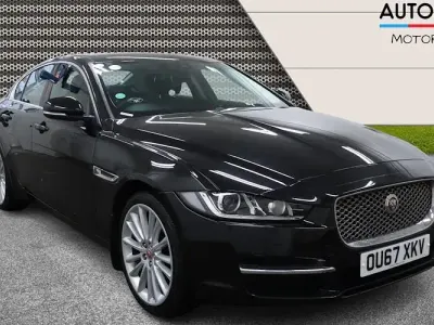 Used Jaguar XE Portfolio 241 HP (177 kW) 2017 Black Sedan