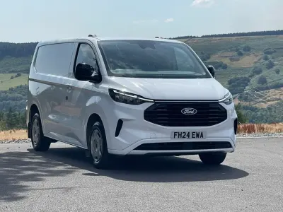 Used Ford Transit Custom Trend 110 HP (80 kW) 2024 White Van