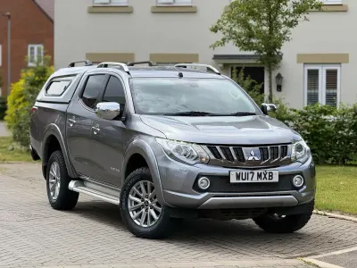 Used Mitsubishi L200 181 HP (133 kW) 2017 Grey Pickup