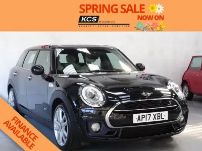 Usado Mini Cooper Clubman 190 CV (139 kW) 2017 Negro Familiar