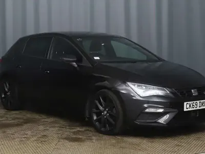 Used Seat Leon Black Edition 130 HP (95 kW) 2019 Black Hatchback