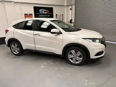 Second-hand Honda HR-V SE 128 CP (94 kW) 2018 Alb SUV
