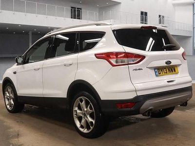 Used Ford Kuga Titanium 163 HP (119 kW) 2013 Frozen white SUV