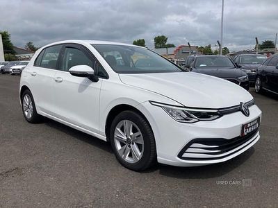 Used VW Golf VII Life 130 HP (95 kW) 2020 White Hatchback