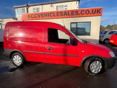 Red Used 2010 Vauxhall Combo Van | £2,995 (Fair price)