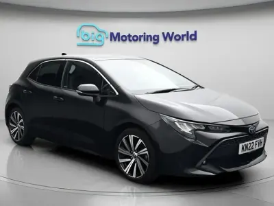 Used Toyota Corolla Design 122 HP (89 kW) 2022 Black Hatchback