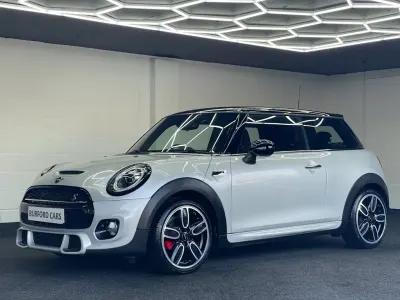 Used Mini Cooper S Hatch 192 HP (141 kW) 2018 Silver Hatchback