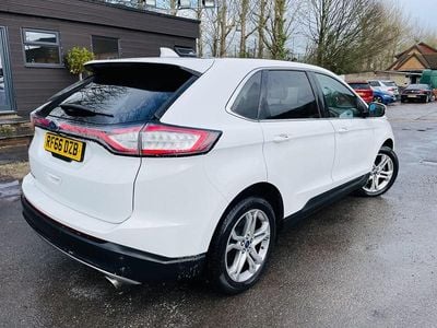 Used Ford Edge Titanium 210 HP (154 kW) 2017 White SUV