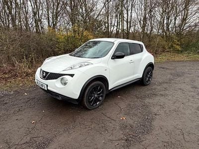 White Used 2013 Nissan Juke Tekna SUV | £2,790 (Fair price)