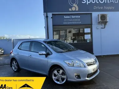 Usado Toyota Auris Hybrid 2010
