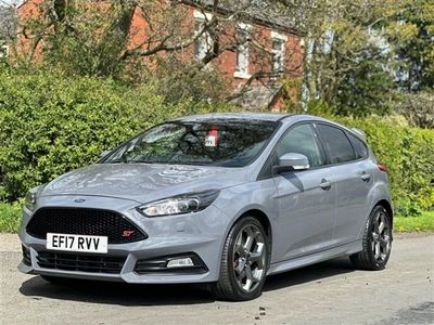 used Ford Focus 2.0T EcoBoost ST 3 Euro 6 (s/s) 5dr