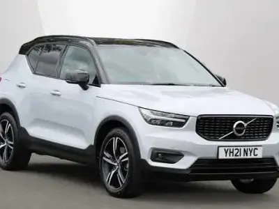 Used Volvo XC40 R-Design 197 HP (144 kW) 2021 SUV
