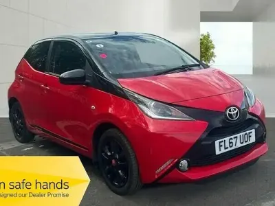 Usado Toyota Aygo X-cite 69 HP (50 kW) 2017 Citadino