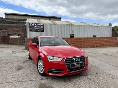 Usado Audi A3 Basis 2013 Vermelho Citadino
