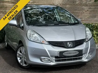 Used Honda Jazz EX-L 98 HP (72 kW) 2015 Silver Hatchback