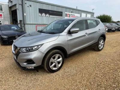Used Nissan Qashqai Acenta Premium 140 HP (102 kW) 2019 Silver SUV