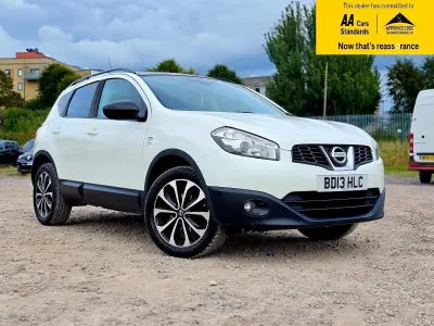 Used Nissan Qashqai 360º 110 HP (80 kW) 2013 White SUV
