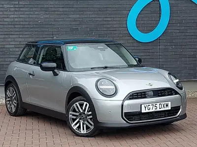 Used Mini Cooper Classic 114 kW (156 HP) 2025 Silver Hatchback