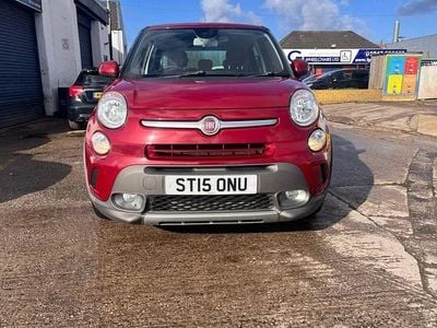 Used Fiat 500L Trekking 85 HP (62 kW) 2015 Red MPV