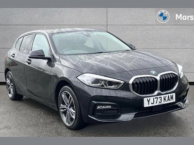 Used BMW 118 Sport Line 134 HP (98 kW) 2024 Black Hatchback