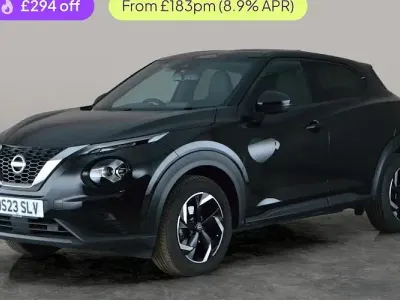 Second-hand Nissan Juke N-Connecta 114 CP (83 kW) 2023 Negru SUV