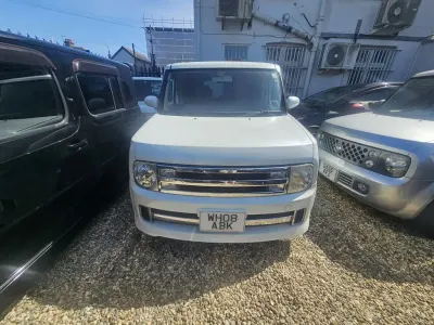 Used Nissan Cube