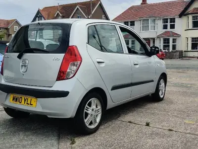 Used Hyundai i10 Comfort 2010 Silver Hatchback