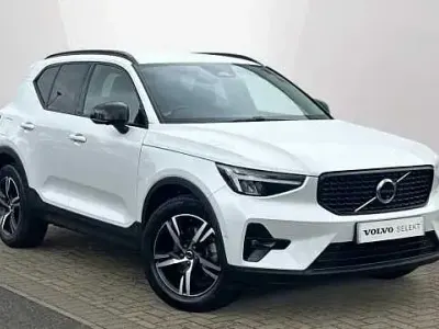 Usado Volvo XC40 Plus 161 CV (118 kW) 2024 SUV