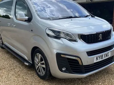 Used Peugeot Traveller Allure 179 HP (131 kW) 2018 Silver MPV