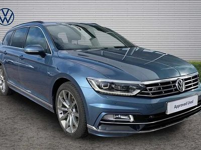 Used VW Passat R-line 150 HP (110 kW) 2018 Blue Estate