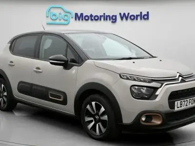Used Citroën C3 PureTech 83 HP (61 kW) 2022 Beige Hatchback