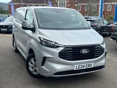 Used Ford Transit Custom Limited 136 HP (100 kW) 2024 Silver Van