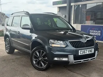 Used Skoda Yeti SE Drive 110 HP (80 kW) 2017 Grey SUV
