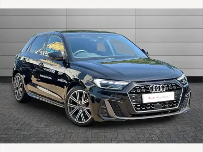Begagnad Audi A1 S-Line 116 HK (85 kW) 2024 Svart SUV
