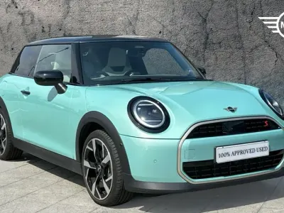 Używany Mini Cooper S Hatch 201 KM (147 kW) 2025 Zielony Hatchback