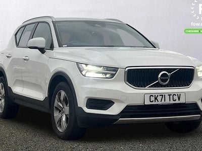 White Used 2021 Volvo XC40 Momentum SUV | £20,299 (Good price)