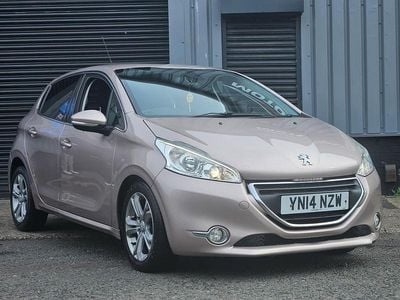 Used Peugeot 208 Allure 92 HP (67 kW) 2014 Pink Hatchback