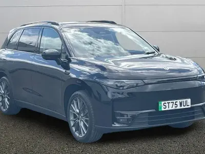 Usado Leapmotor C10 160 kW (218 HP) 2025 Preto SUV