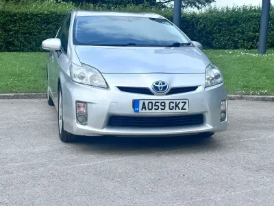 Used Toyota Prius T4 2009 Silver Hatchback