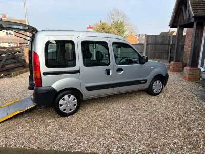 Used Renault Kangoo Authentique 2008 Grey MPV